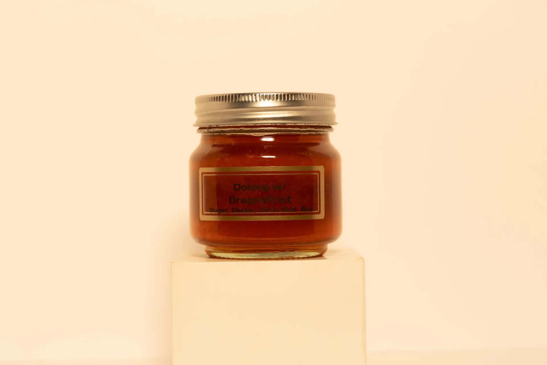 Oolong w/ Dragonfruit Tea Jelly